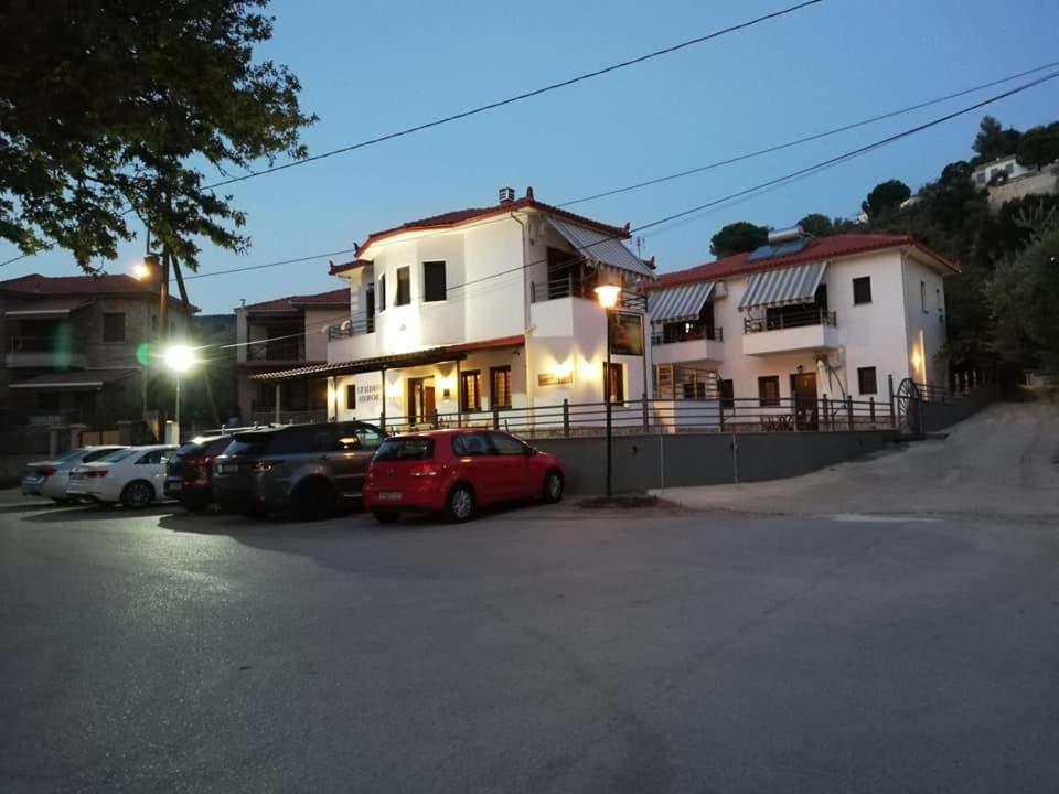 דירות פלאטניאס Aurora מראה חיצוני תמונה